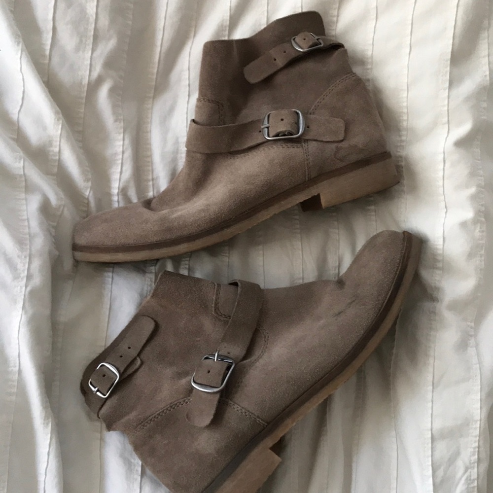 Lucky Brand Beige Boots
